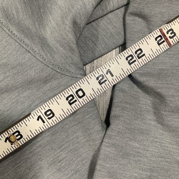 Nike Yoga Dri-fit Crew Neck Oversized Gray Sweatshirt size S - Picture 13 of 14